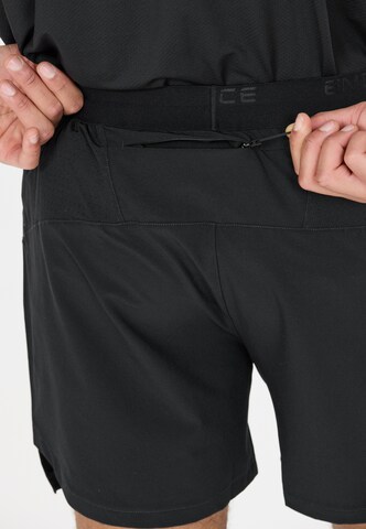 ENDURANCE Regular Shorts 'Letic' in Schwarz