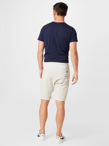 Herrlicher Loosefit Shorts 'Kevin' in Beige