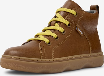 Bottes 'Kiddo' CAMPER en marron : devant