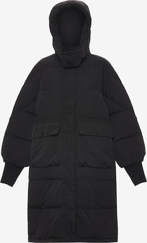 MYMO Winter Coat in Black: front