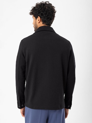 Antioch Between-season jacket in Black