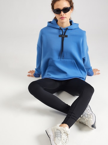 On Sportpullover in Blau