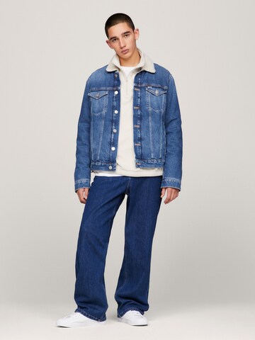 Tommy Jeans Loosefit Jeans 'Aiden ' in Blauw