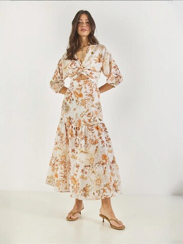 Robe Bianco Lucci en blanc