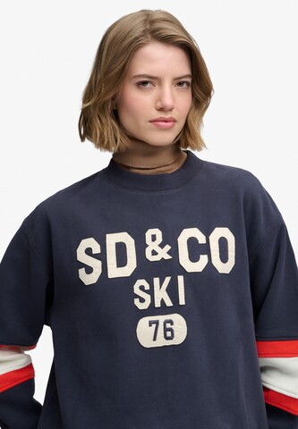 Sweat-shirt 'Aspen Athletics Preppy Ski' Superdry & Co en bleu