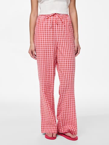 PIECES Loosefit Broek 'PCLiliane' in Rood: voorkant