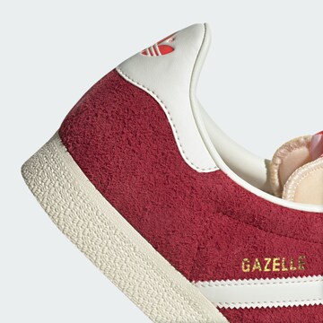 ADIDAS ORIGINALS Sneakers in Red