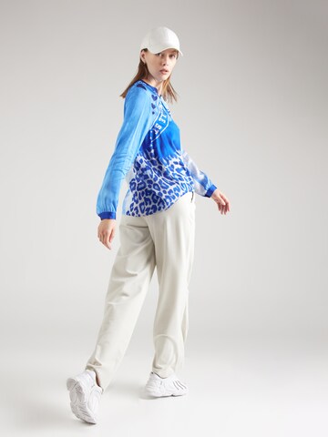 Grace Blouse 'OUI JE T'AIME' in Blauw