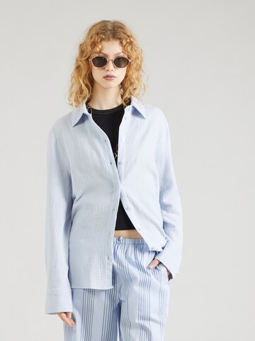 Gina Tricot Blouse 'Gauze' in Blue: front