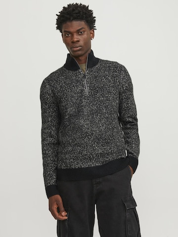 JACK & JONES Sweater in Black: front