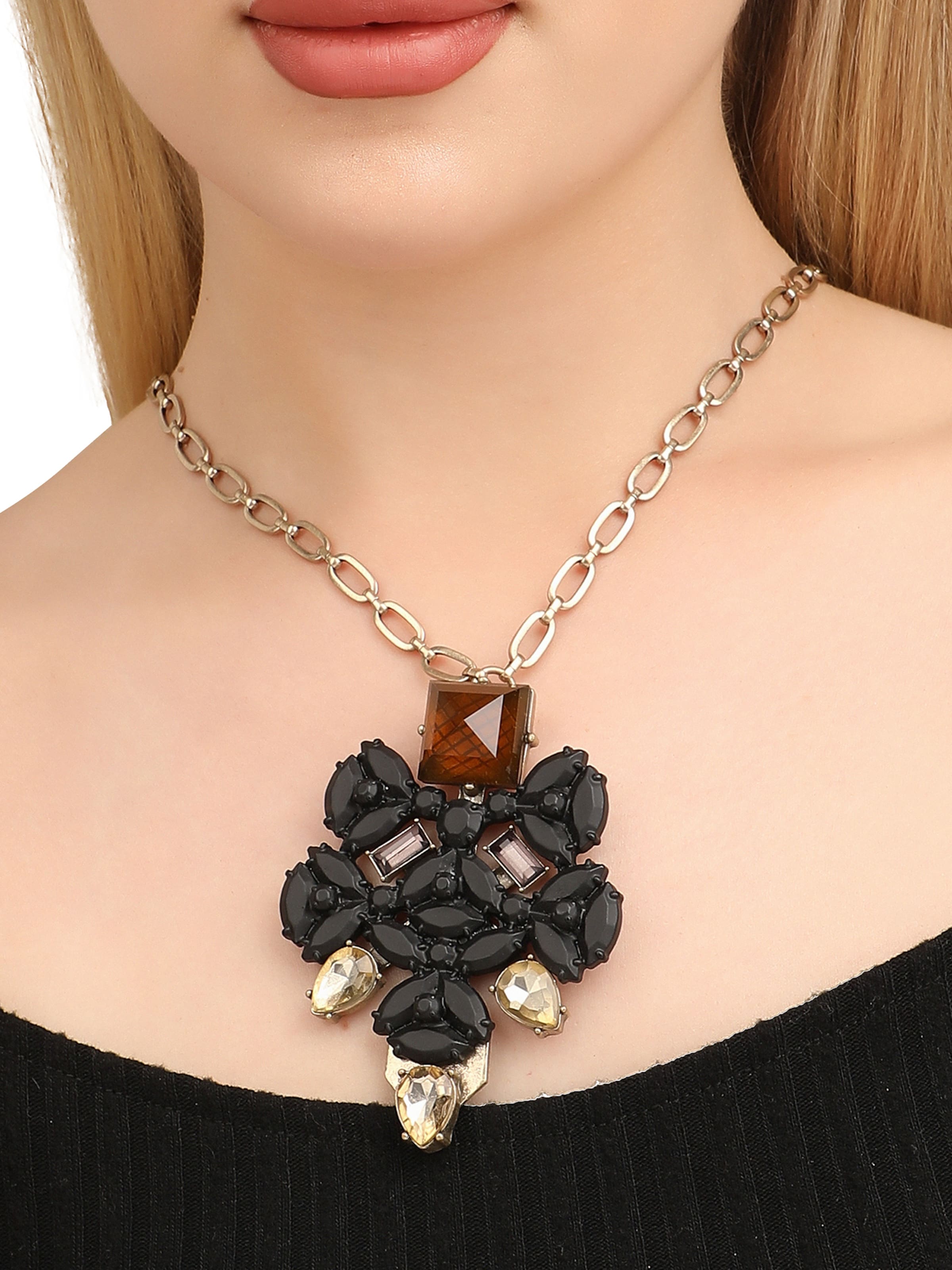 SOHI - Colar 'Mead' em preto