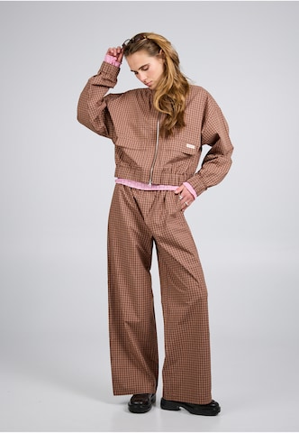 Wide Leg Pantalon OH APRIL en marron : devant