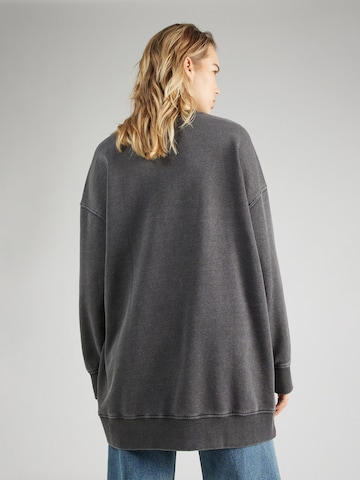 Monki - Sweatshirt em cinzento
