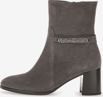 GABOR Ankle Boots in Grey