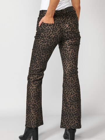 Flared Jeans di KOROSHI in marrone