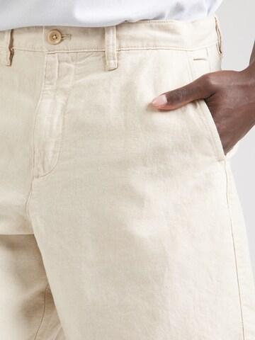Loosefit Pantaloni chino di GAP in beige