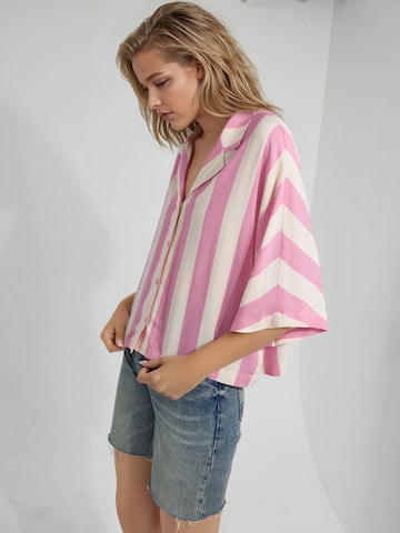 Busem - Blusa em rosa