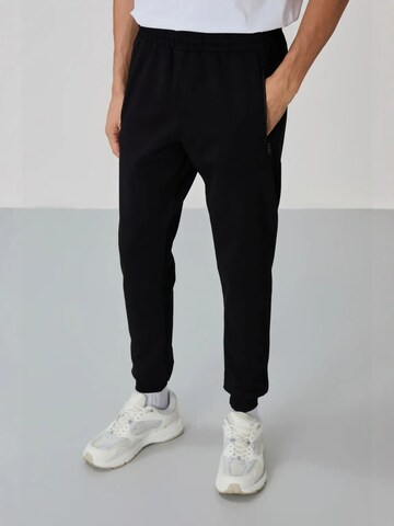 Tommy Life Tracksuit 'Aktive Sets' in Black