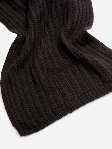 Calvin Klein Scarf in Black