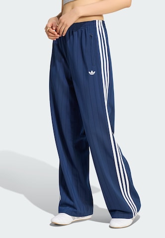 ADIDAS ORIGINALS - Loosefit Pantalón 'Firebird' en azul: frente