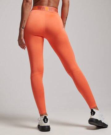 Skinny Pantalon de sport Superdry en orange