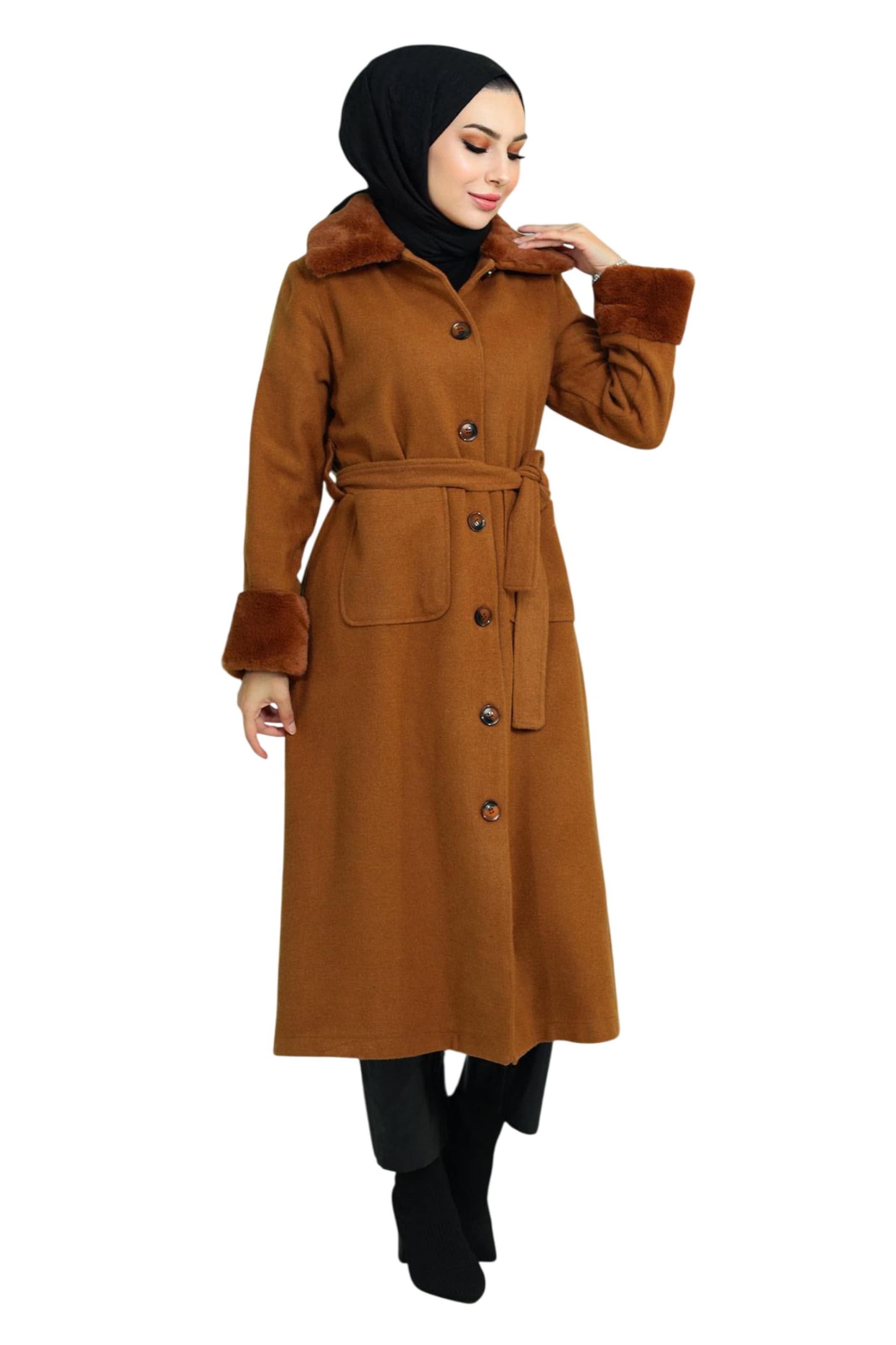 MODAMIHRAM Mantel in Braun: Vorderseite