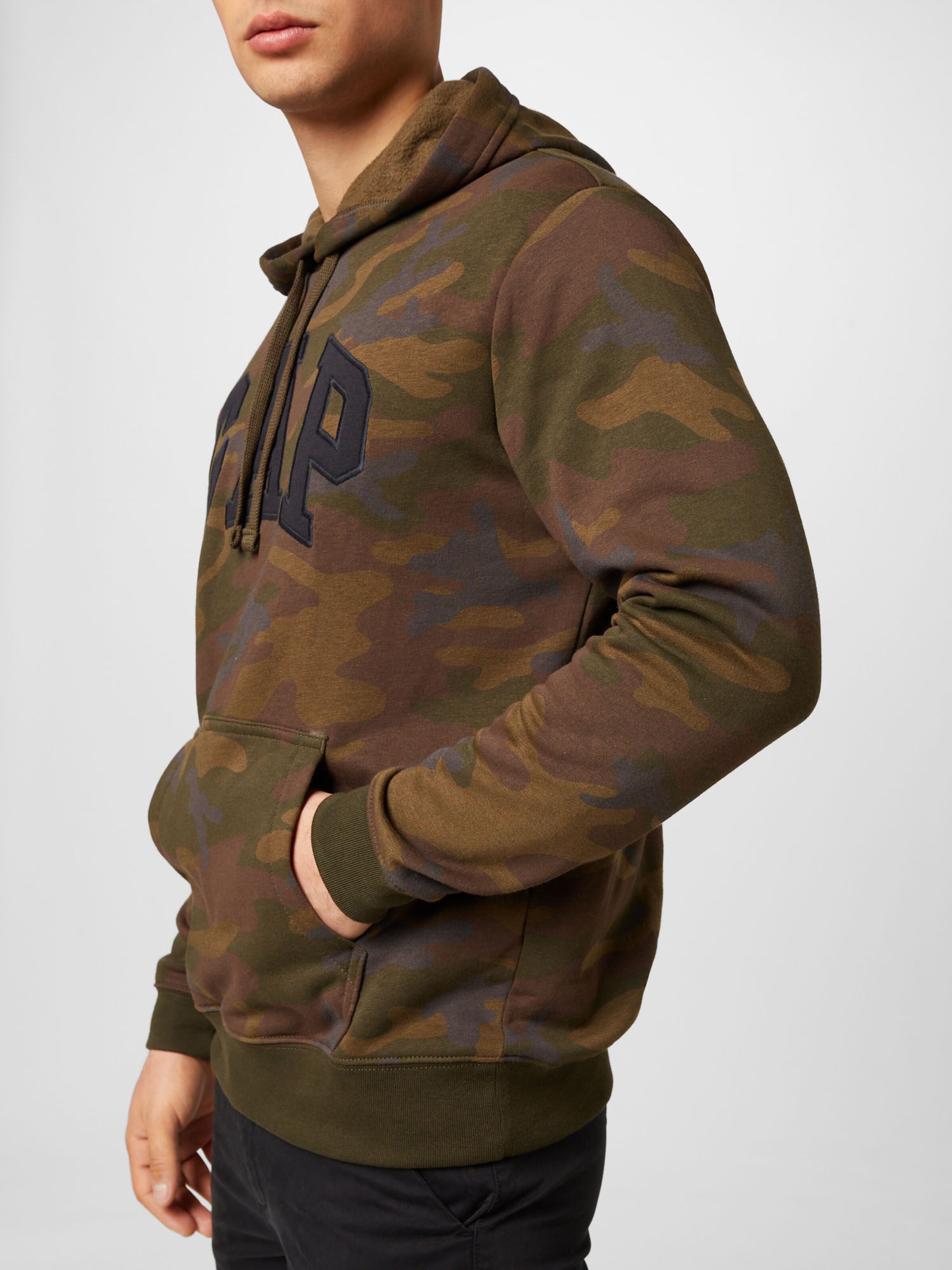 GAP Sudadera en Caqui Oliva ABOUT YOU