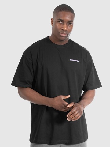 Smilodox T-Shirt 'Adrian' in Schwarz: Vorderseite