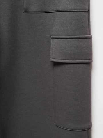 MANGO Ohlapna forma Kargo hlače 'BREMO' | siva barva