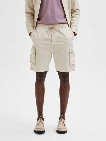 SELECTED HOMME regular Cargobukser i beige: forside