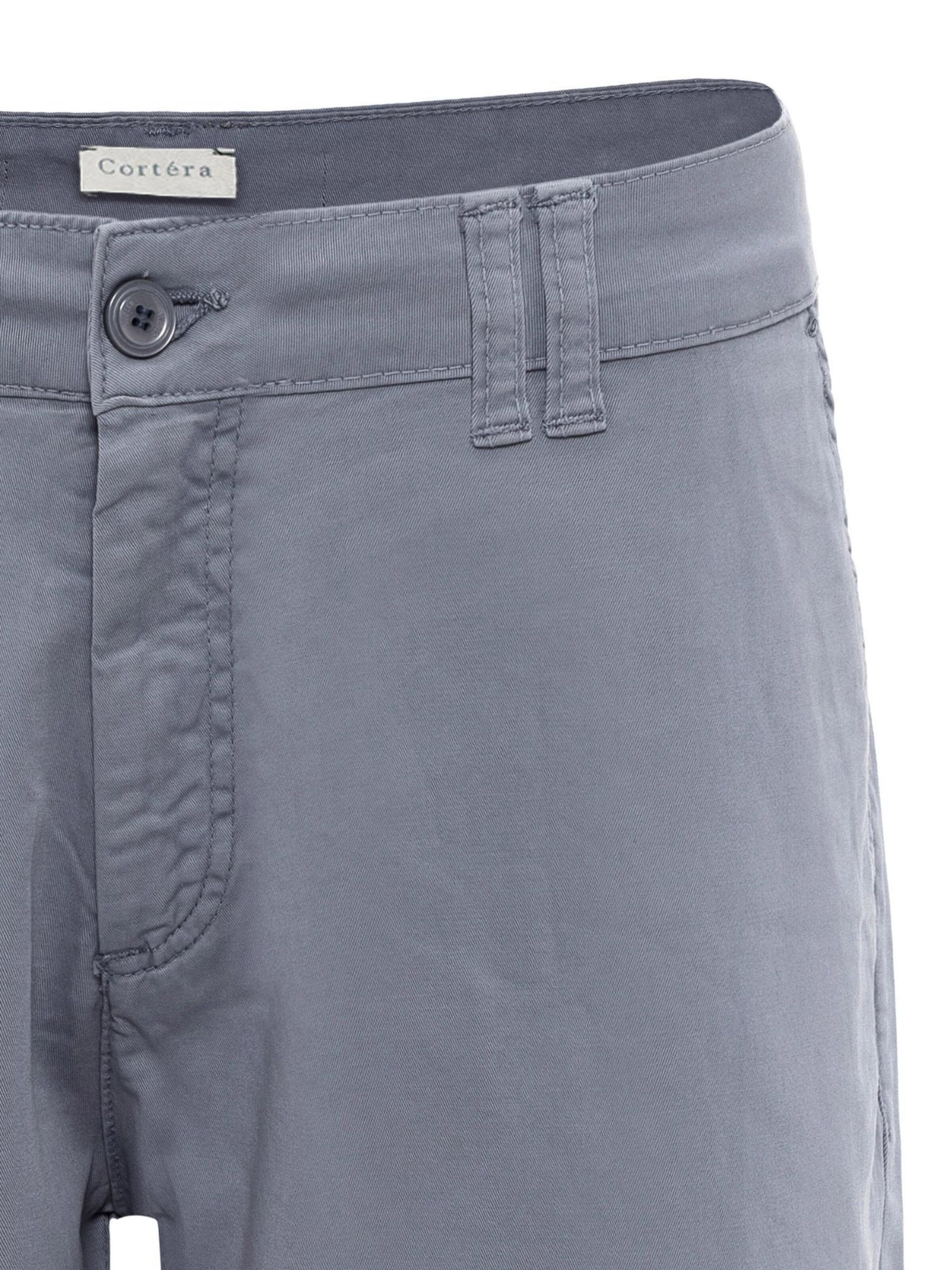 Regular Pantalon Cortera en gris