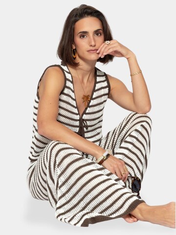 SASSYCLASSY Loose fit Trousers in White
