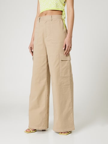 Wide Leg Pantalon cargo 'Storm Watch' florence by mills exclusive for ABOUT YOU en beige : devant