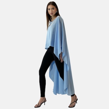 Elara Cape 'Abaya' in Blauw