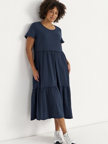 Cellbes of Sweden Kleid aus zerknittertem Baumwolljersey in Blau