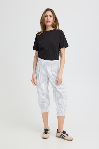 PULZ Jeans - Tapered Pantalón ' Jill ' en blanco