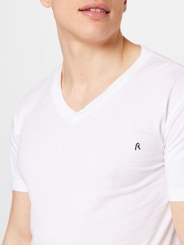 REPLAY Regular Fit T-Shirt in Schwarz