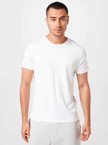 BURTON MENSWEAR LONDON Shirt in White: front