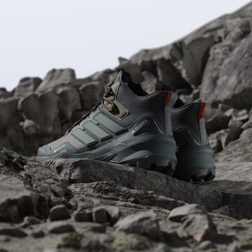 Boots 'Skychaser' ADIDAS TERREX en vert