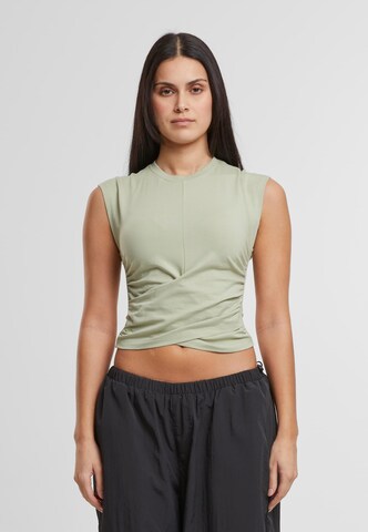T-shirt Urban Classics en vert : devant