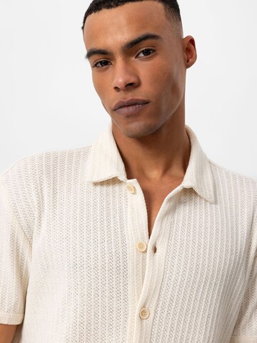 Antioch Regular fit Button Up Shirt in Beige