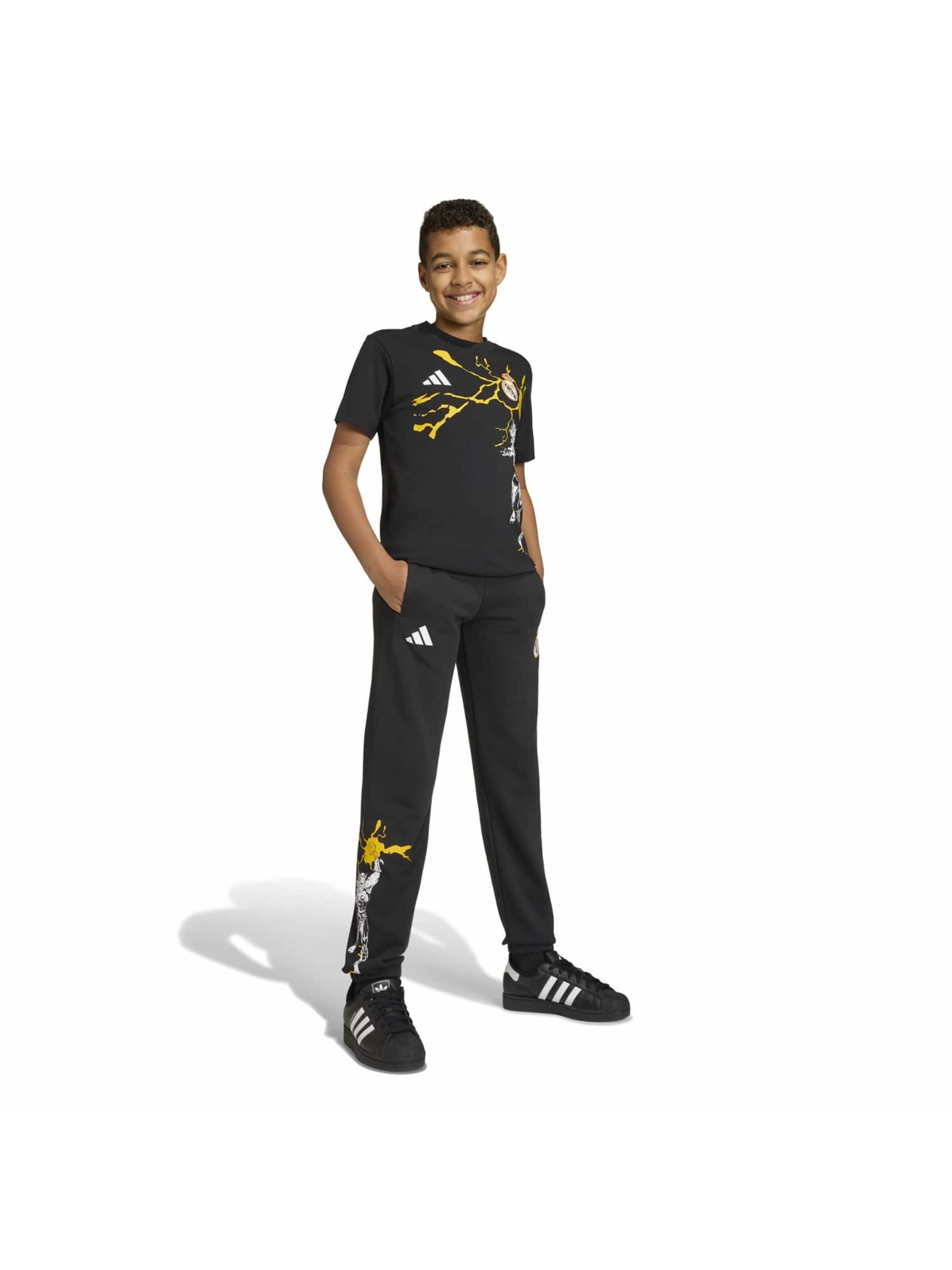 T-Shirt fonctionnel 'Real Madrid Avengers' ADIDAS PERFORMANCE en noir