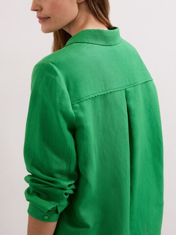 Phase Eight Shirt in Green: back