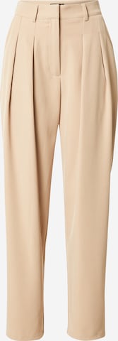 Loosefit Pantalon à pince Nasty Gal en beige : devant