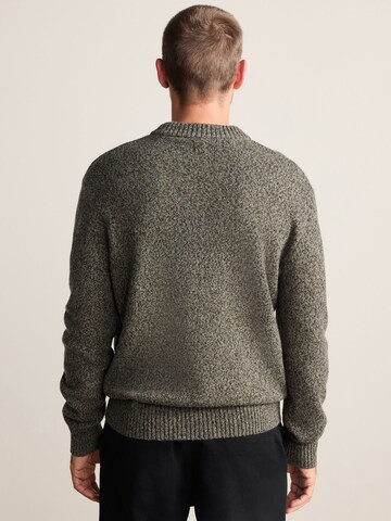 Next Пуловер в зелено