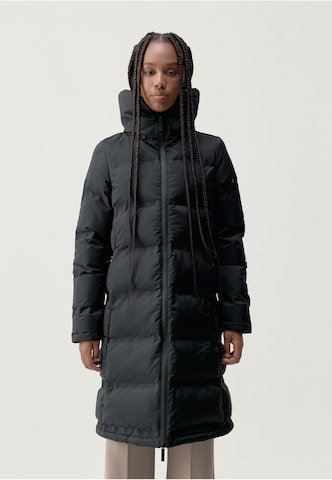 Manteau d’hiver Born Living Yoga en noir : devant