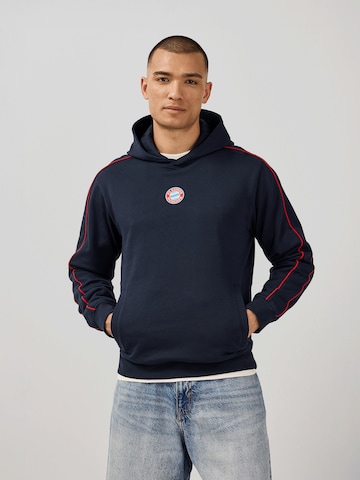 FC BAYERN MÜNCHEN Hoodie Essentials in Blau: Vorderseite
