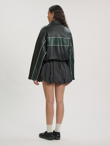 EDITED - Chaqueta de entretiempo 'Mahsuri' en verde