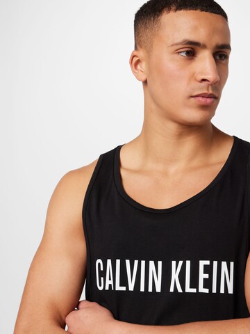Maglietta di Calvin Klein Swimwear in nero