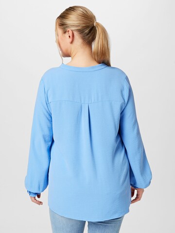 ONLY Carmakoma - Blusa 'METTA' em azul